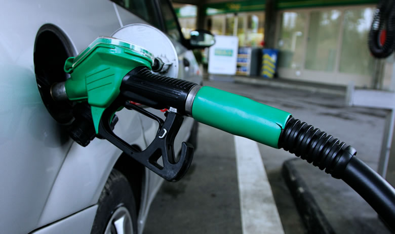 Gasolina mais barata, depósito cheio de gasóleo poderá ficar 13 euros mais barato