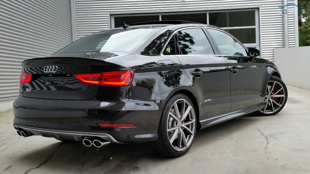 Audi S3 Sedan: mais 100 cavalos de potência pela ABT Sportsline