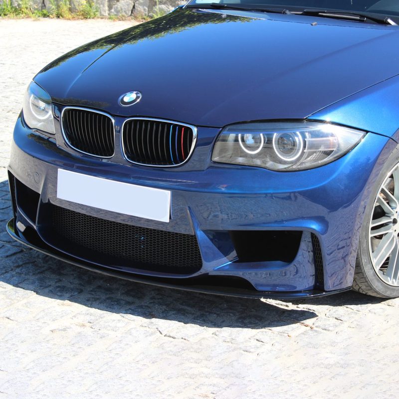 BMW Série 1 E81 - parachoques look M1