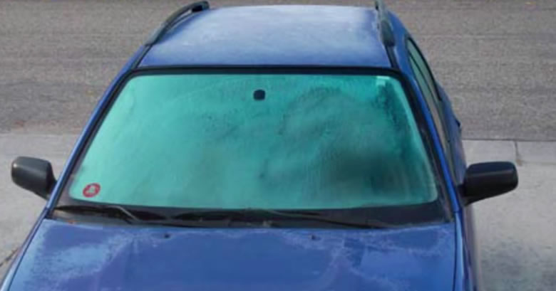 Faça você mesmo: Como evitar que os vidros do seu carro fiquem embaciados
